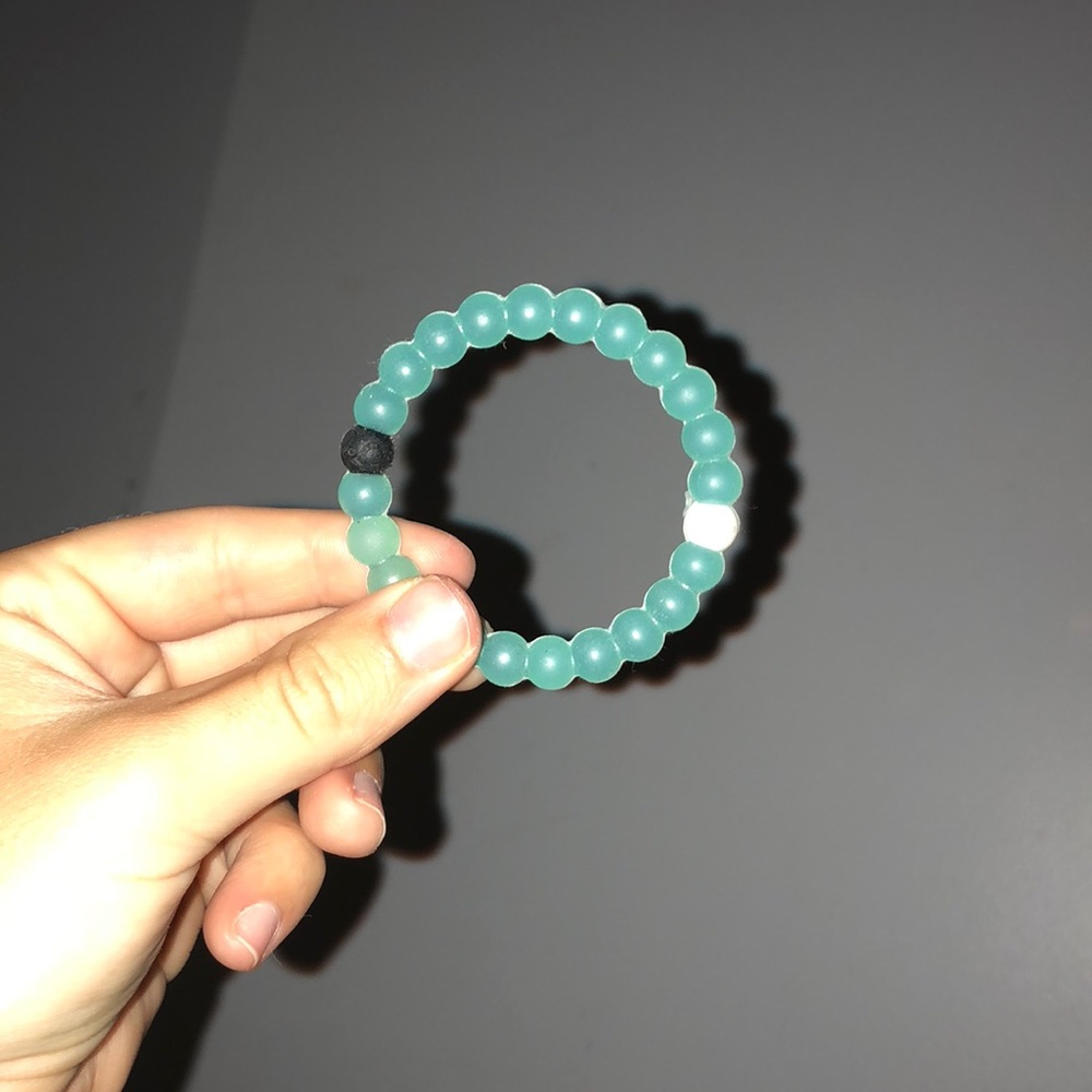 Teal Lokai